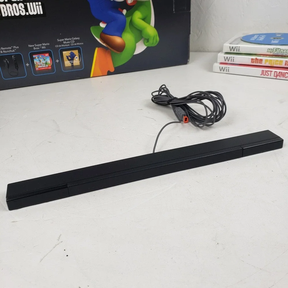 Nintendo Wii Console Black Bundle RVL-101 Remote In Box Plus 4 Games Wii Sports